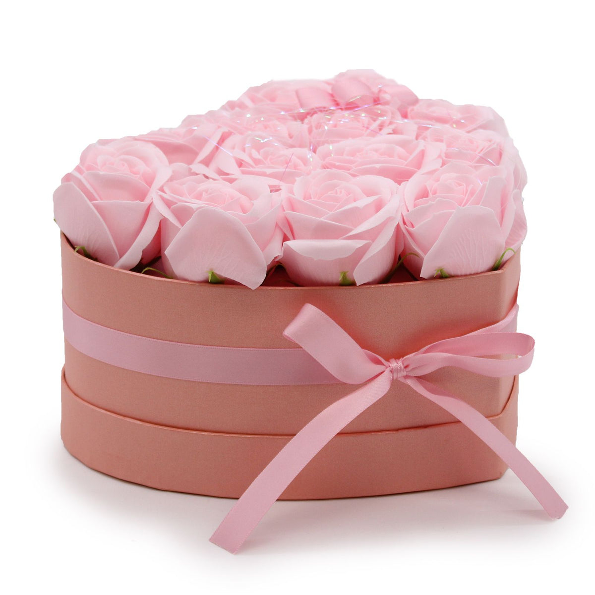 Caja corazón con 13 rosas de jabón — Rosa