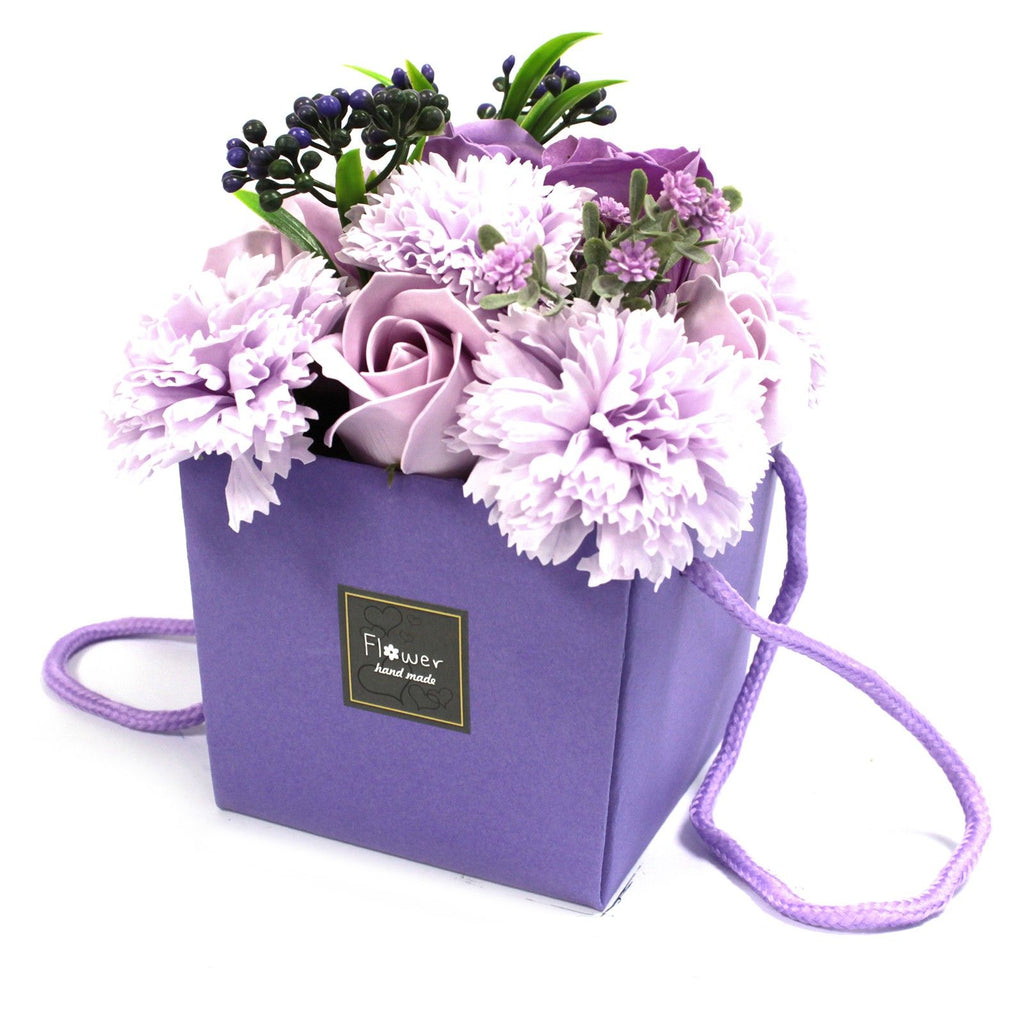 Bouquet de flores de jabón — Rosas y morado
