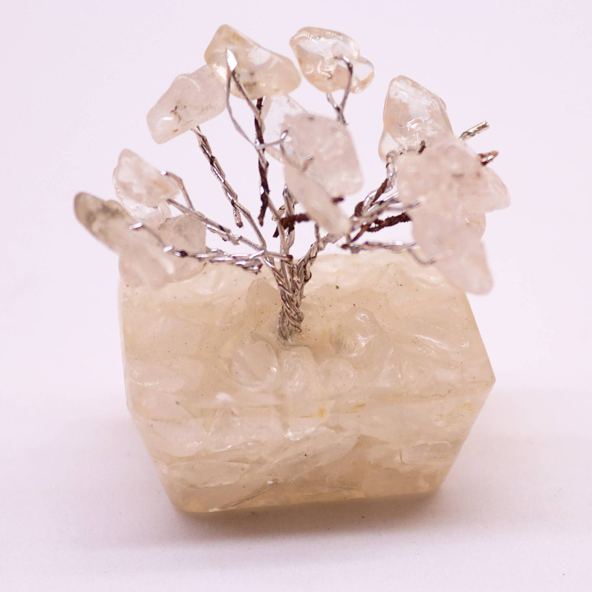 Mini árbol de piedras preciosas sobre base de orgonita - Cuarzo de roca (15 piedras)